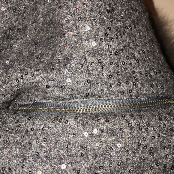 RARE Alice + Olivia wool fox fur sequin vest - Picture 5 of 8